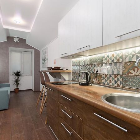 Suites On Chaikovskogo Одесса Экстерьер фото