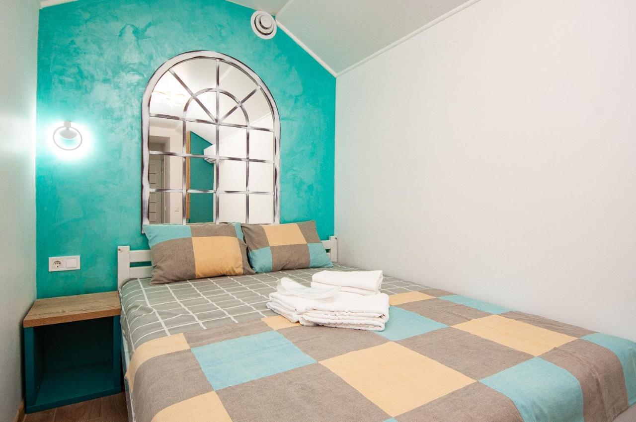 Suites On Chaikovskogo Одесса Экстерьер фото