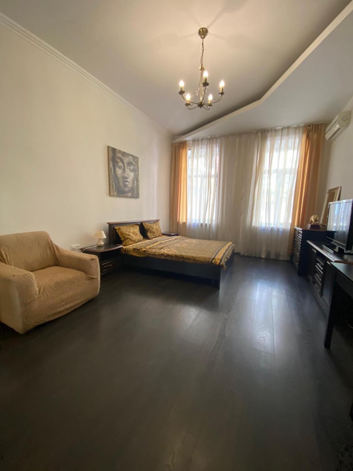 Suites On Chaikovskogo Одесса Экстерьер фото